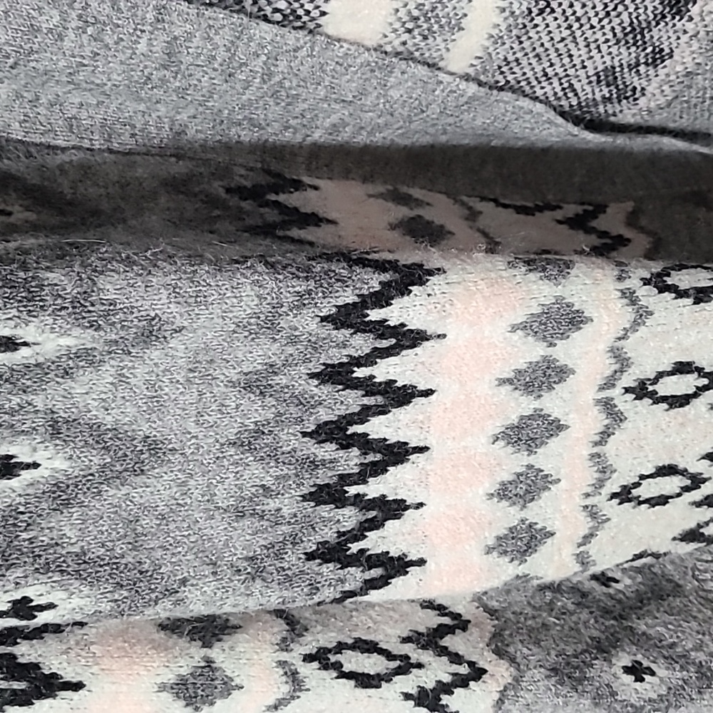 Cardigan - Picture 2 of 3